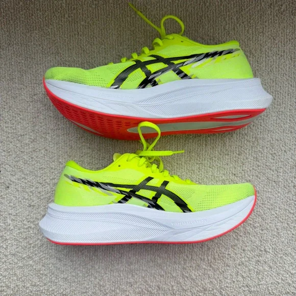 Asics Women's Magic Speed 4 Running Shoes - Picture 2 of 6
